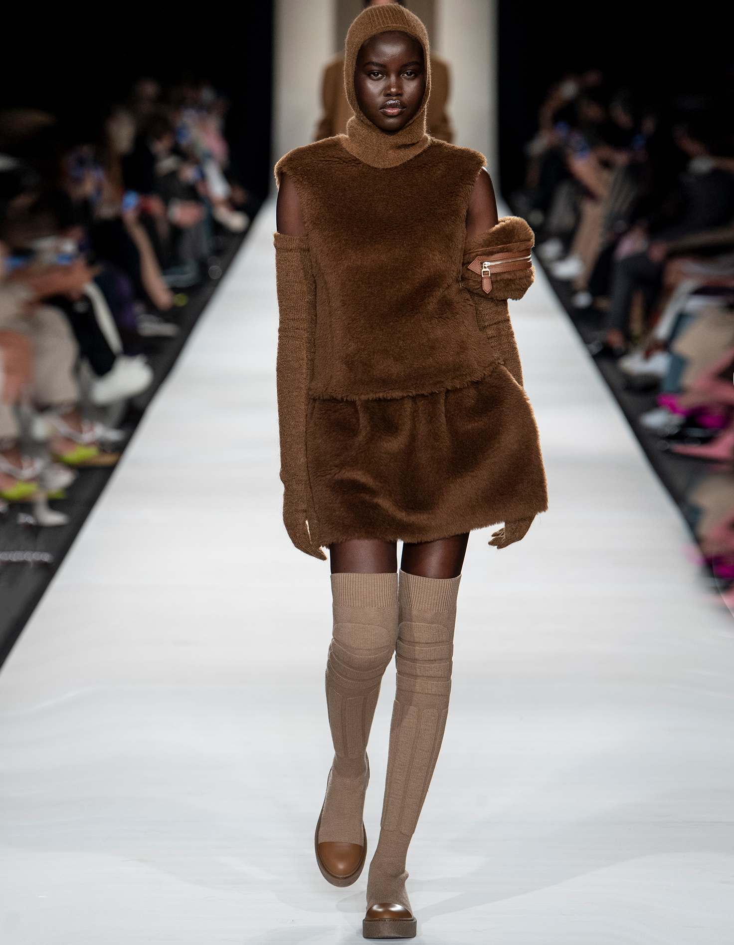 maxmara teddy look bij milan fashion week